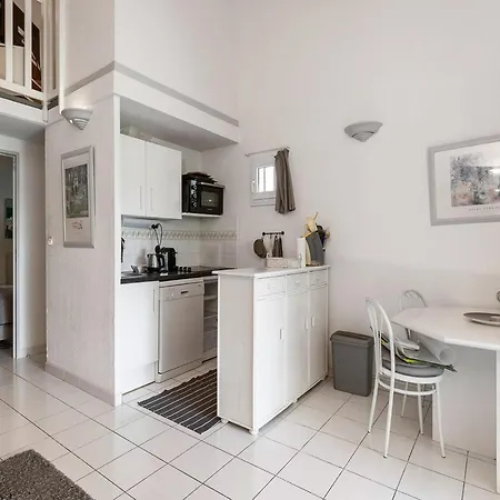 Modern Apt By The Beach In * Agde